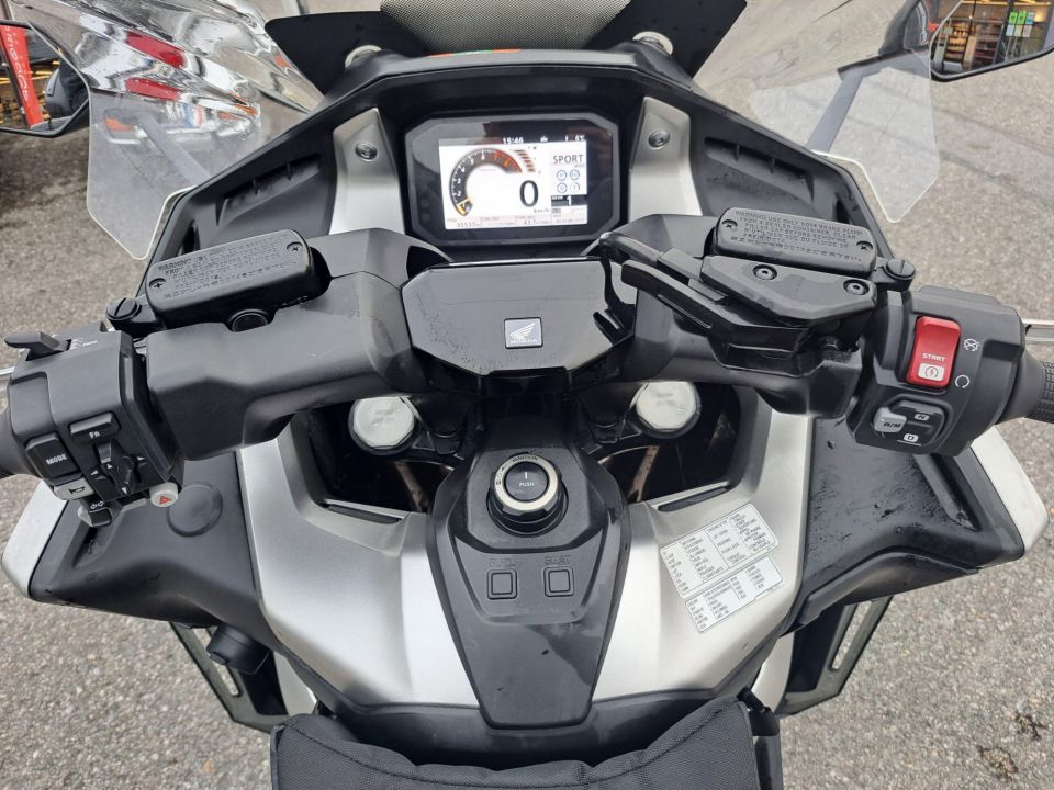 HONDA NSS FORZA 750 4