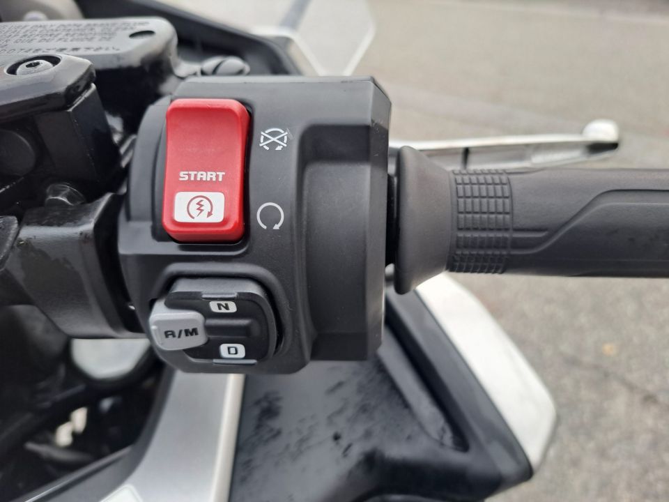 HONDA NSS FORZA 750 4