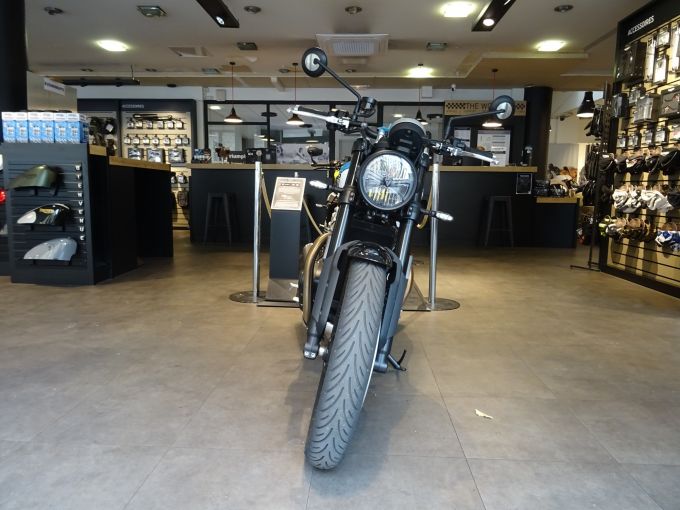 TRIUMPH SPEED TWIN 900 4