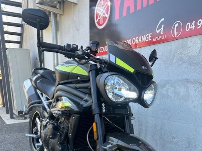 TRIUMPH SPEED TRIPLE 1050 RS 4