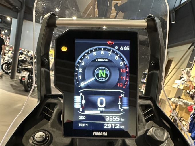 YAMAHA XTZ TENERE 700 4