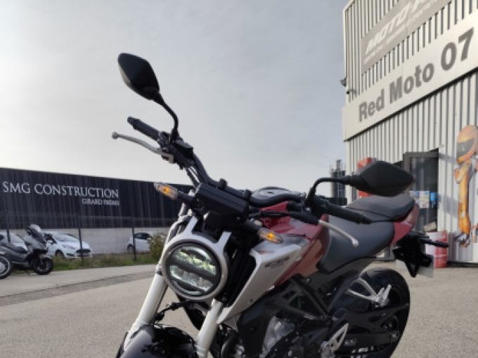 HONDA CB125R 4