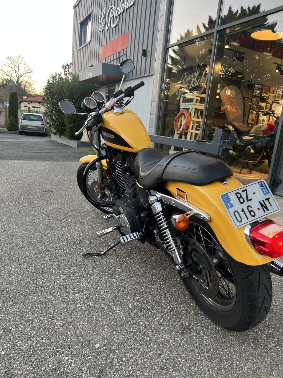 HARLEY-DAVIDSON SPORTSTER 1200 R 4