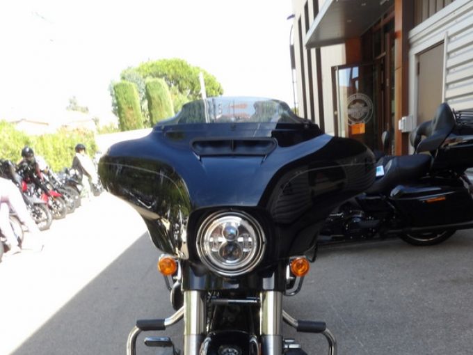 HARLEY-DAVIDSON TOURING STREET GLIDE 1690 SPECIAL 4