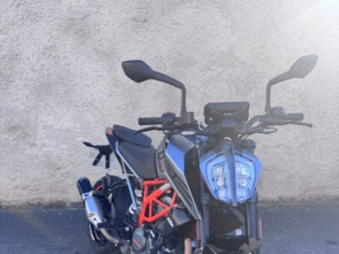 KTM 125 DUKE ABS 4