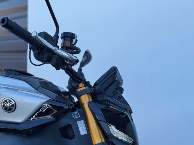 YAMAHA MT-09 SP 4