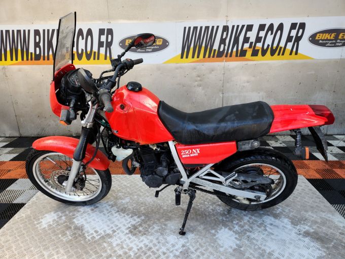 HONDA NX 250 4