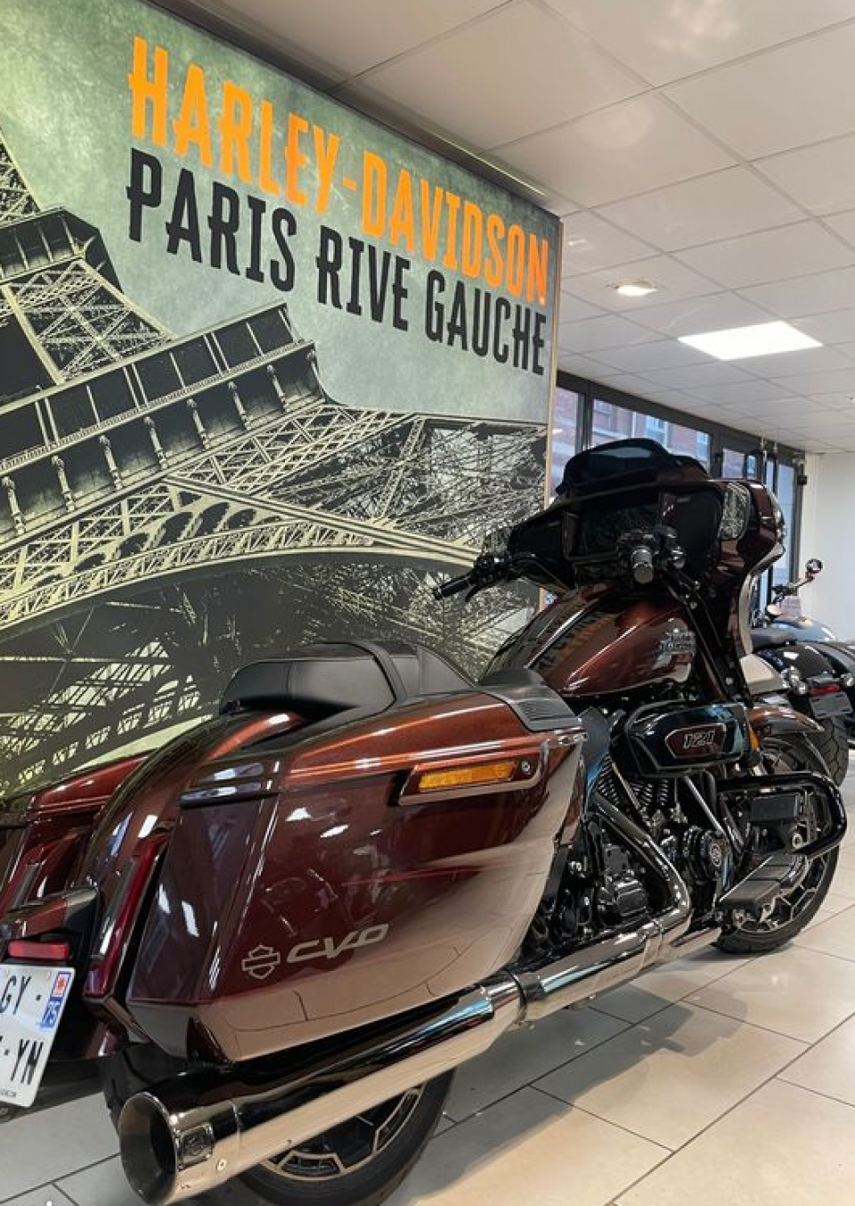 HARLEY-DAVIDSON TOURING STREET GLIDE 1977 CVO  4