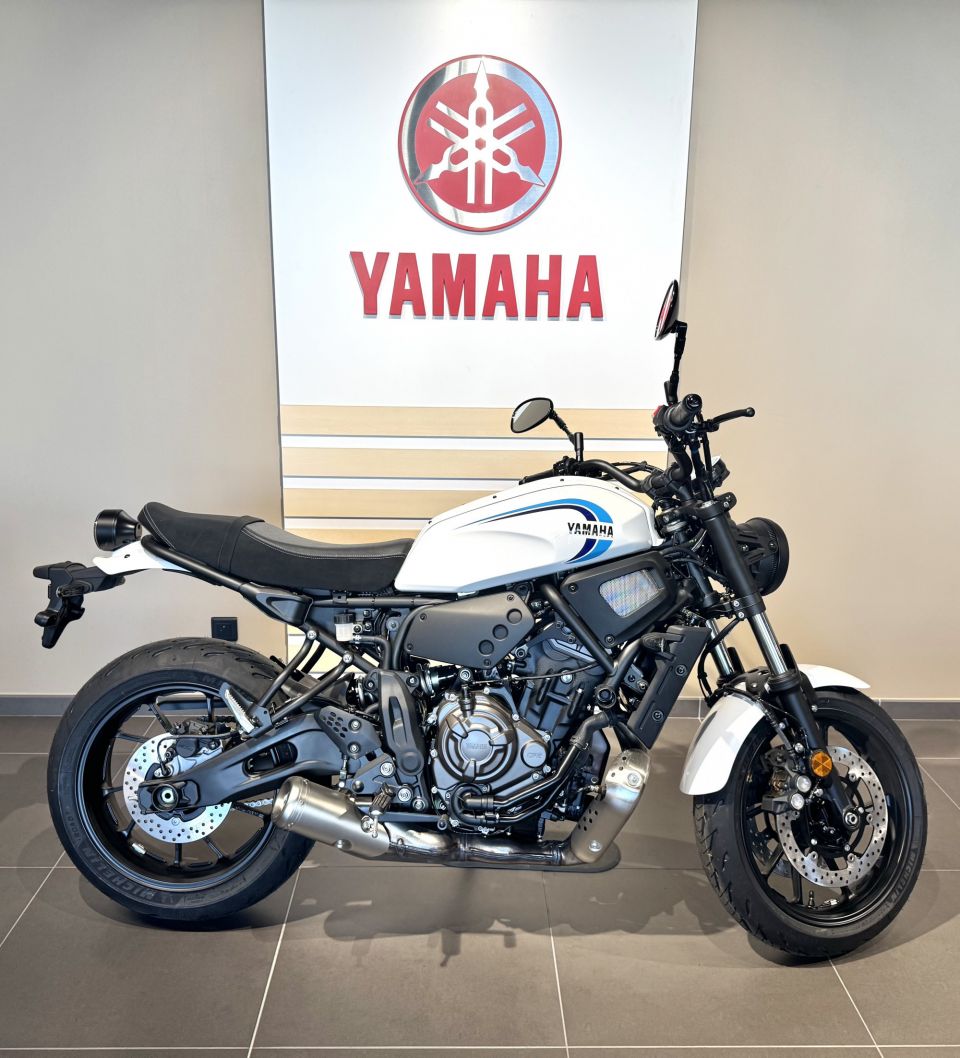 YAMAHA XSR 700 35KW 4