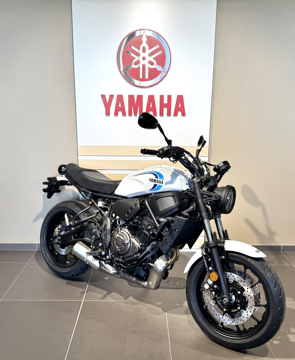 YAMAHA XSR 700 35KW 4
