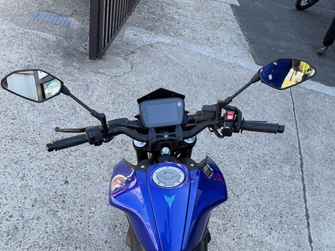 YAMAHA MT-125 ABS 4