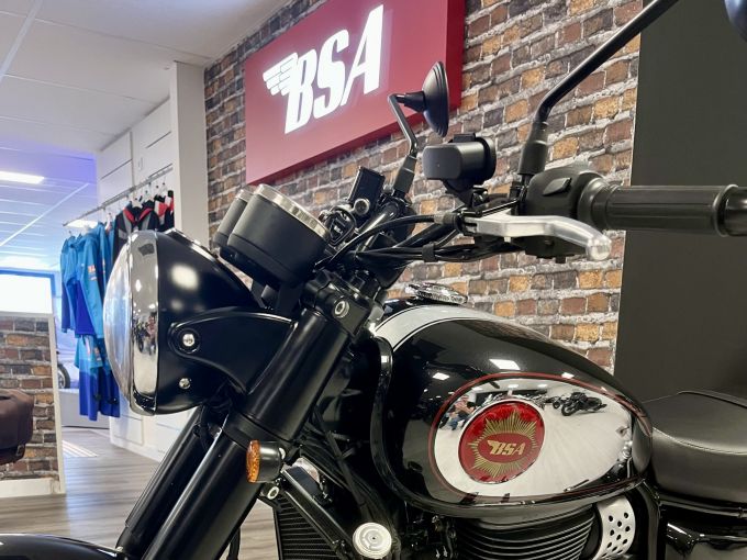 BSA GOLDSTAR 4