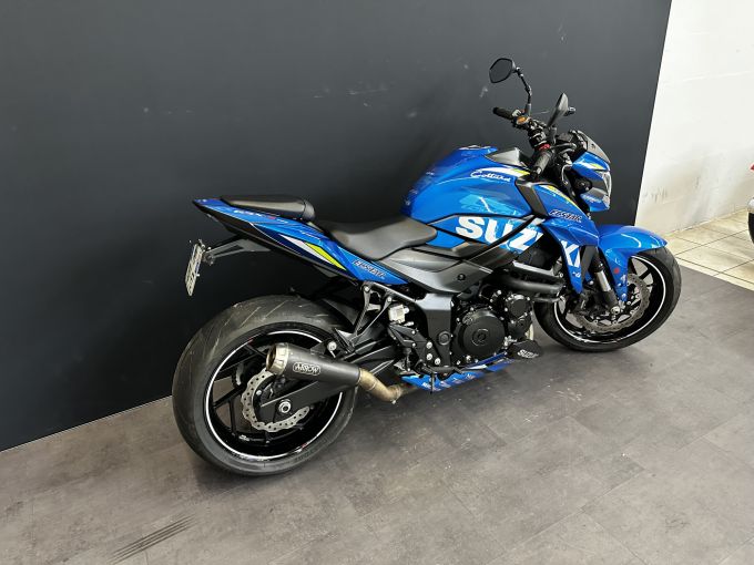 SUZUKI GSX-S 750 4