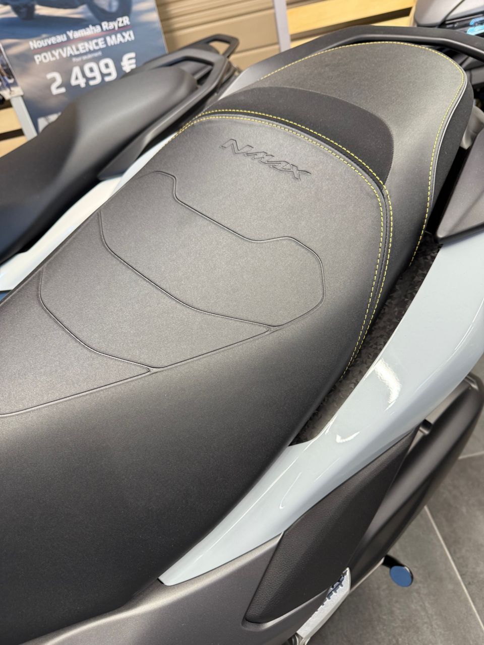 YAMAHA NMAX 125 TECH MAX 4