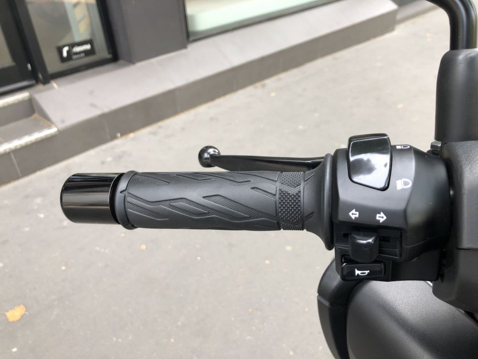 SUZUKI BURGMAN 400 4