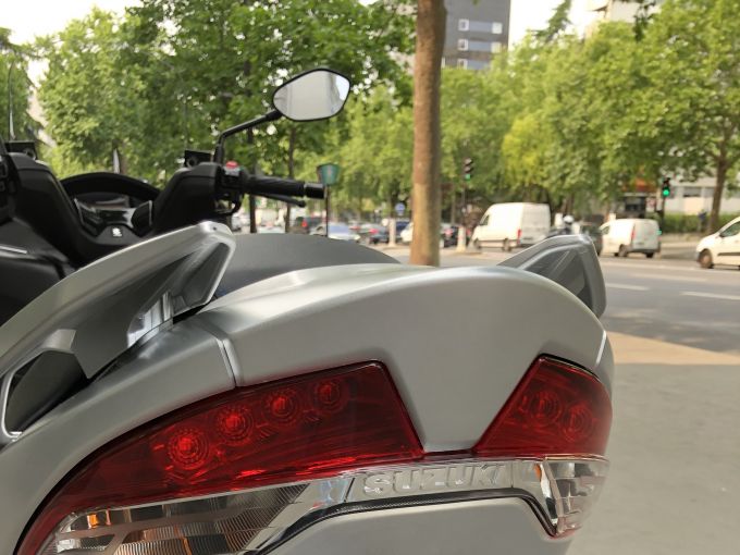 SUZUKI BURGMAN 400 4