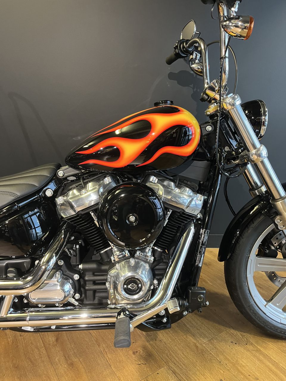 HARLEY-DAVIDSON SOFTAIL STANDARD 1745 4