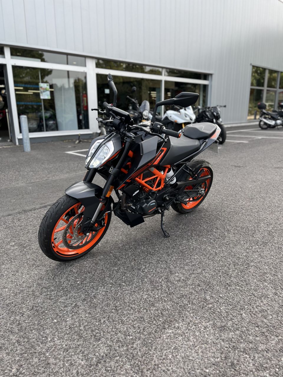 KTM 125 DUKE 4