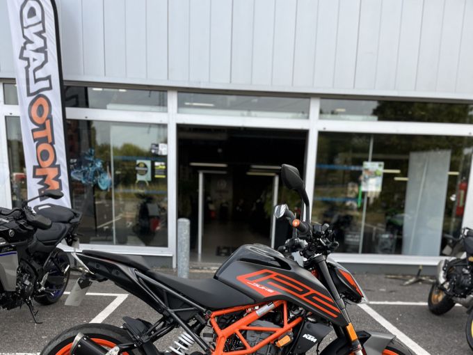 KTM 125 DUKE 4