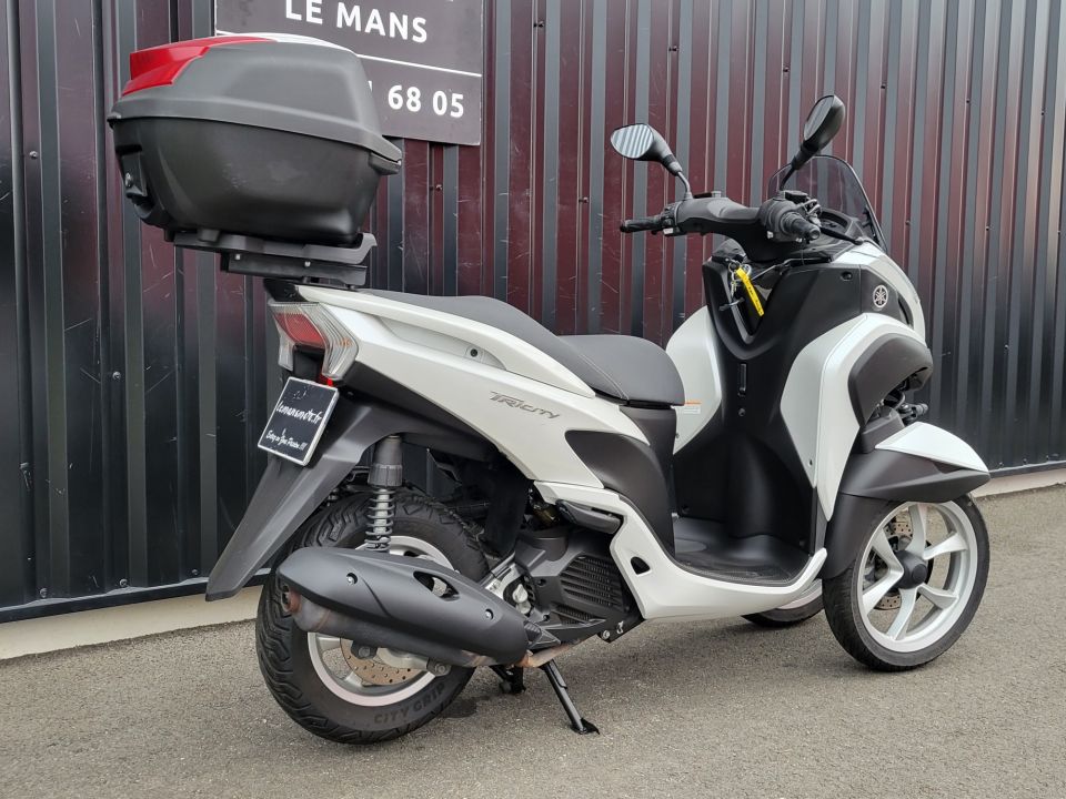 YAMAHA TRICITY 125 4