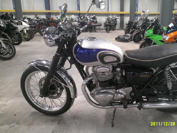 KAWASAKI W 650 4