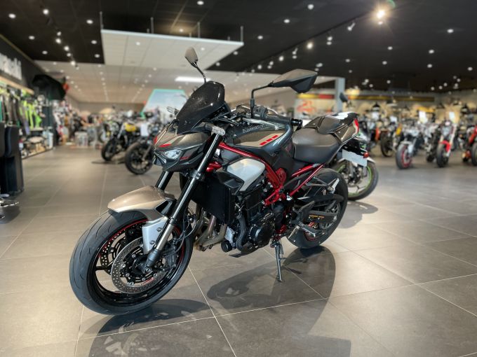 KAWASAKI Z 900 4