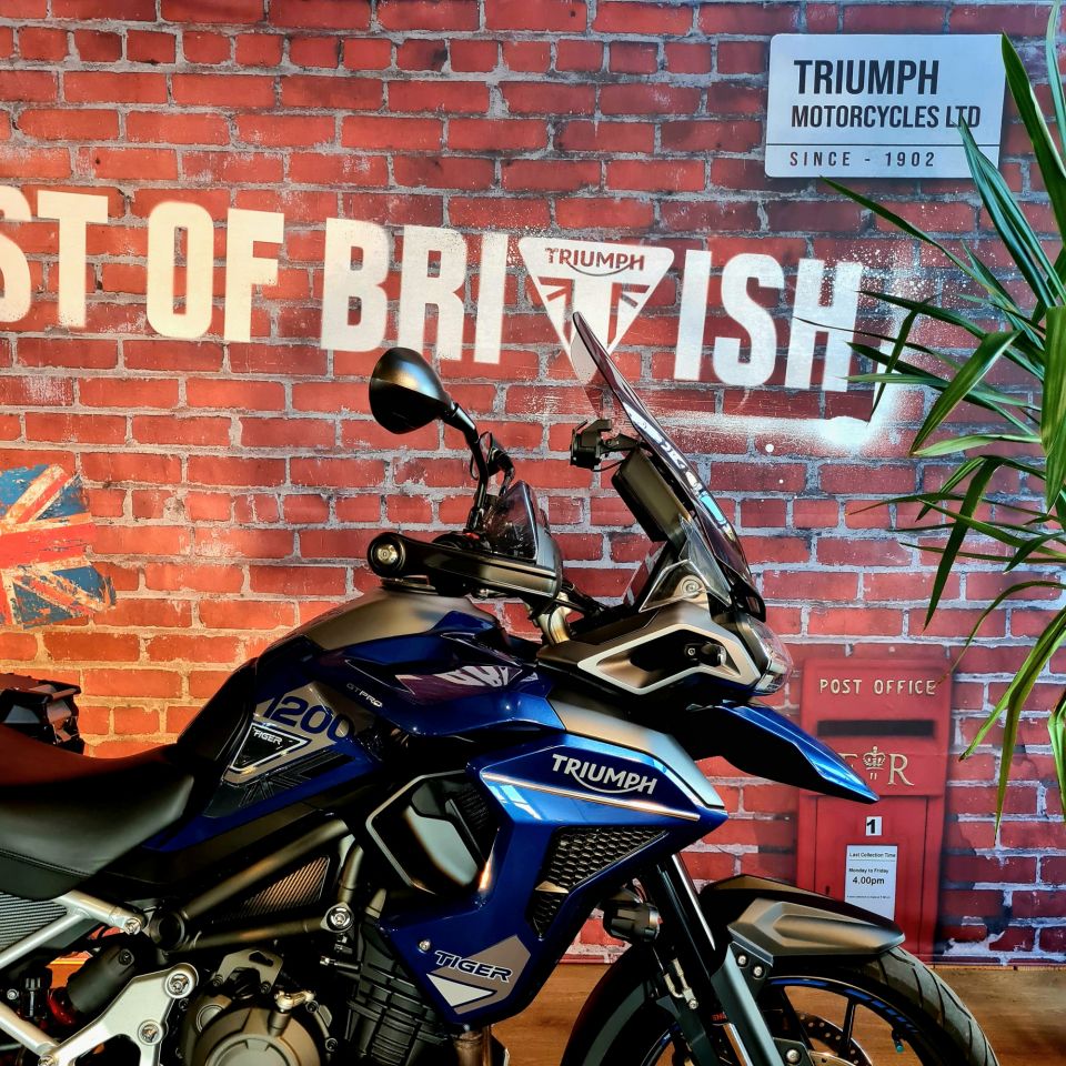 TRIUMPH TIGER 1200 GT PRO 4