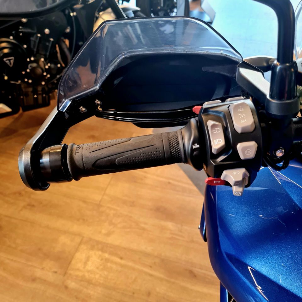 TRIUMPH TIGER 1200 GT PRO 4