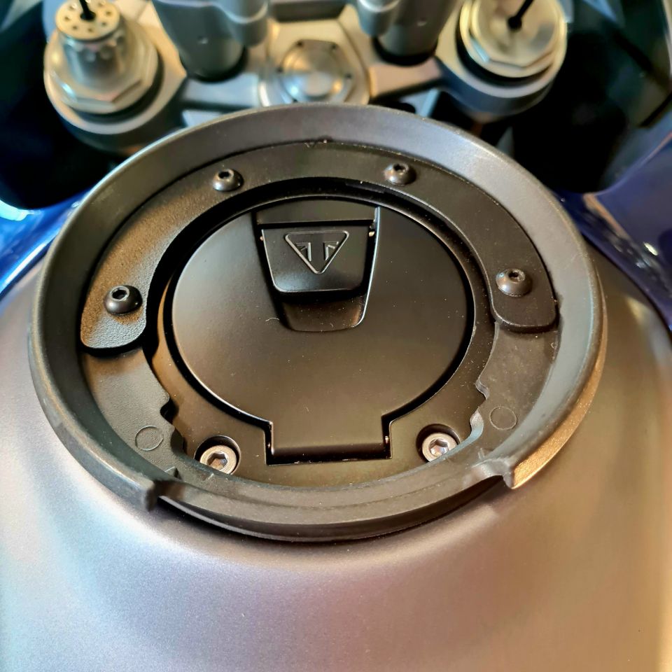 TRIUMPH TIGER 1200 GT PRO 4