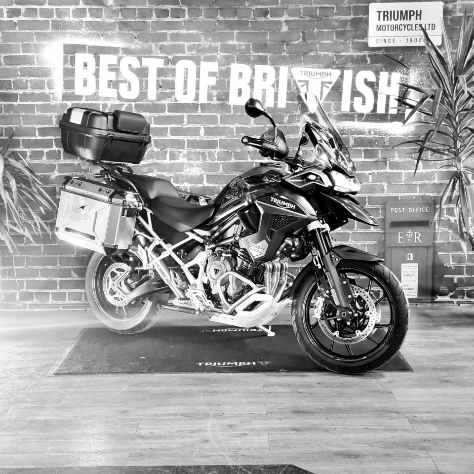 TRIUMPH TIGER 1200 GT PRO 4