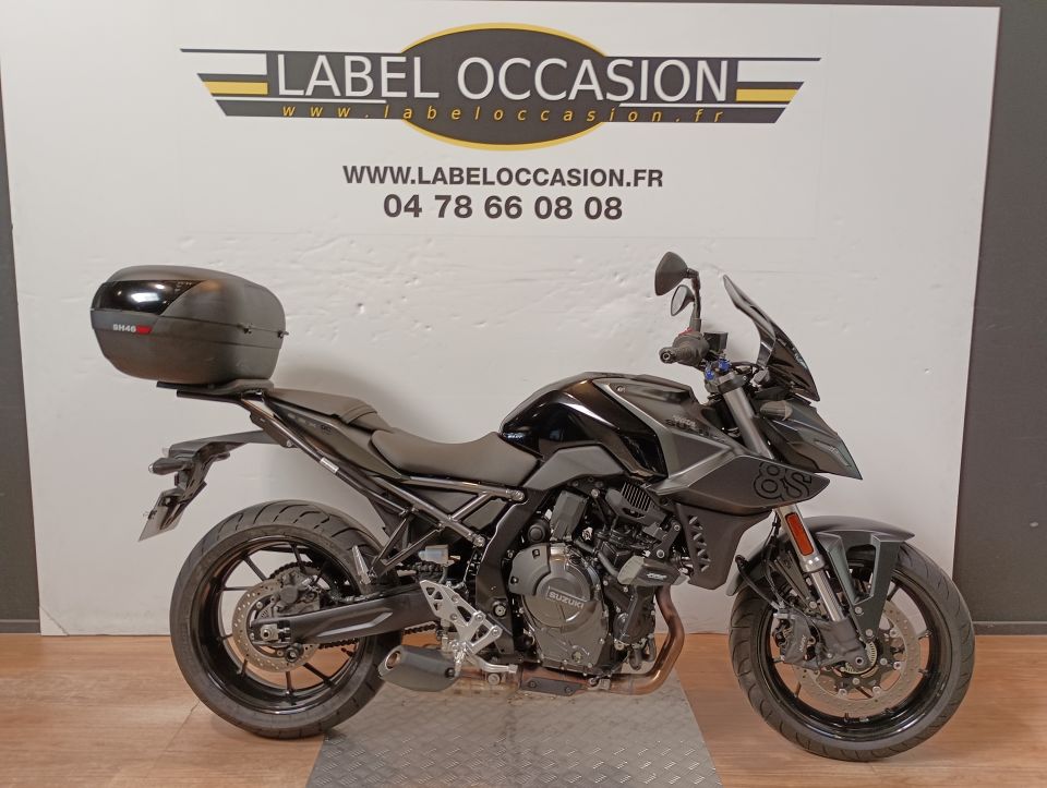 SUZUKI GSX 8S 4