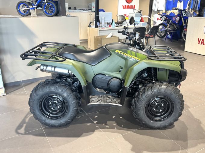 YAMAHA KODIAK 4