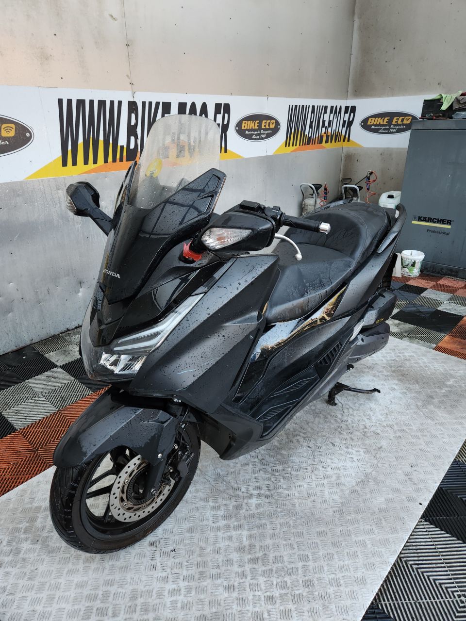 HONDA NSS FORZA 125 4