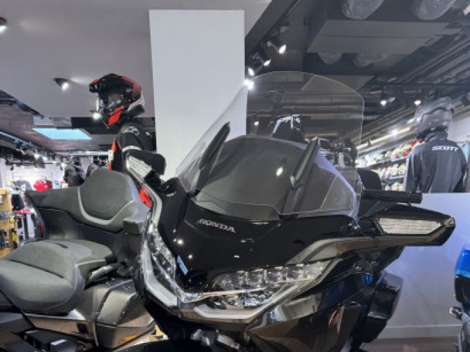 HONDA GL1800DA 4
