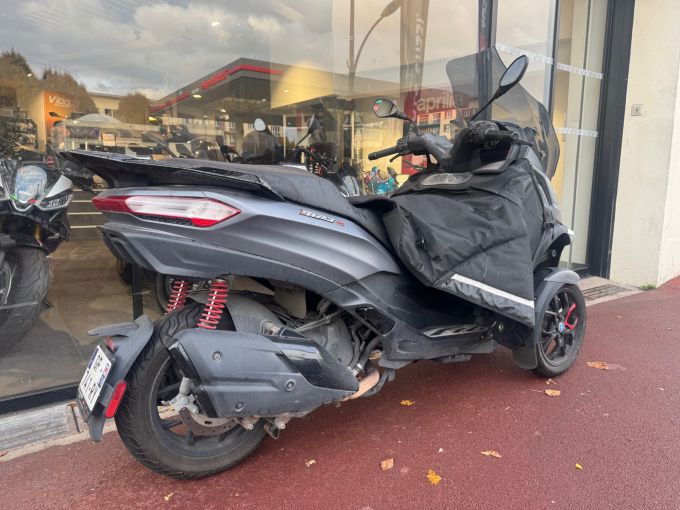 PIAGGIO MP3 400 HPE SPORT ABS ASR 4