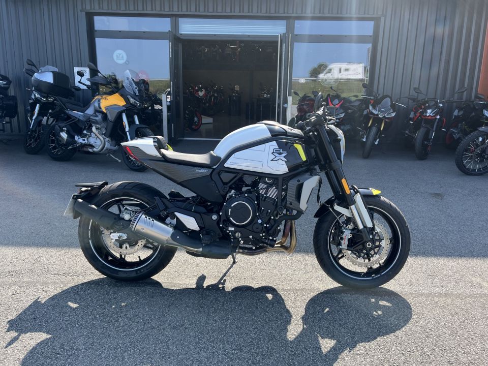 CF MOTO Cl 700-x sport 4