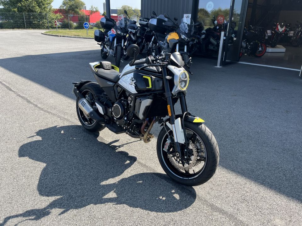 CF MOTO Cl 700-x sport 4