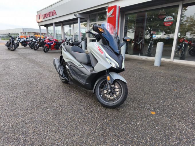 HONDA FORZA 350 4