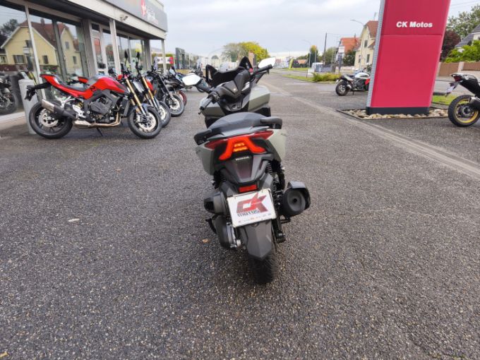 HONDA FORZA 350 4