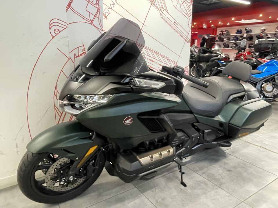 HONDA GL 1800 GOLDWING DCT 4