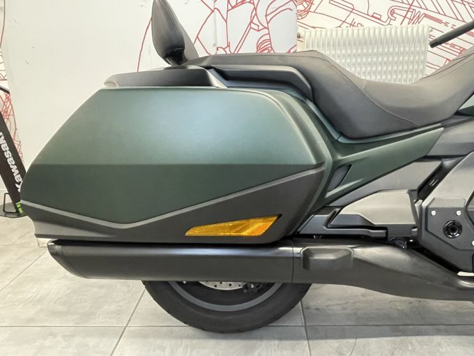 HONDA GL 1800 GOLDWING DCT 4