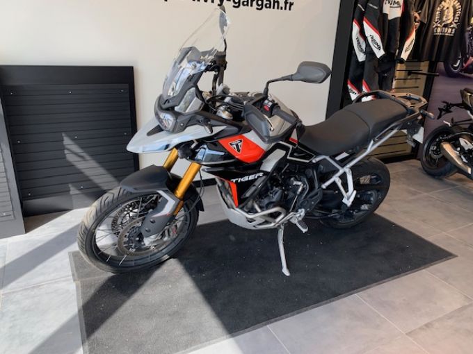 TRIUMPH TIGER 900 RALLY PRO 4