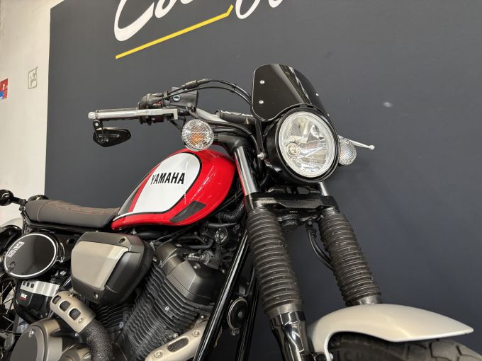 YAMAHA SCR 950 4