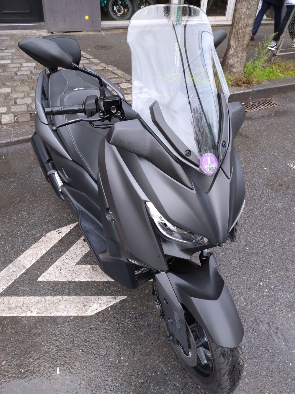 YAMAHA XMAX 300 4