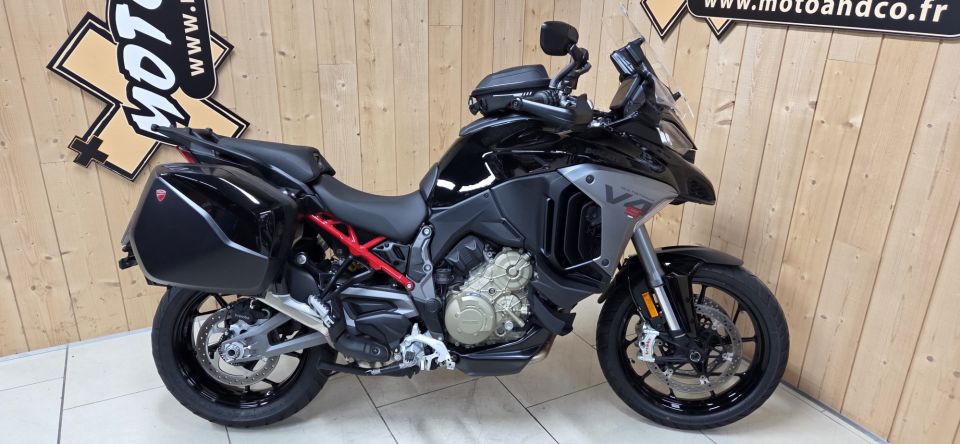 DUCATI MULTISTRADA V4 S 4
