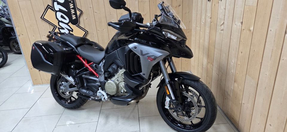 DUCATI MULTISTRADA V4 S 4