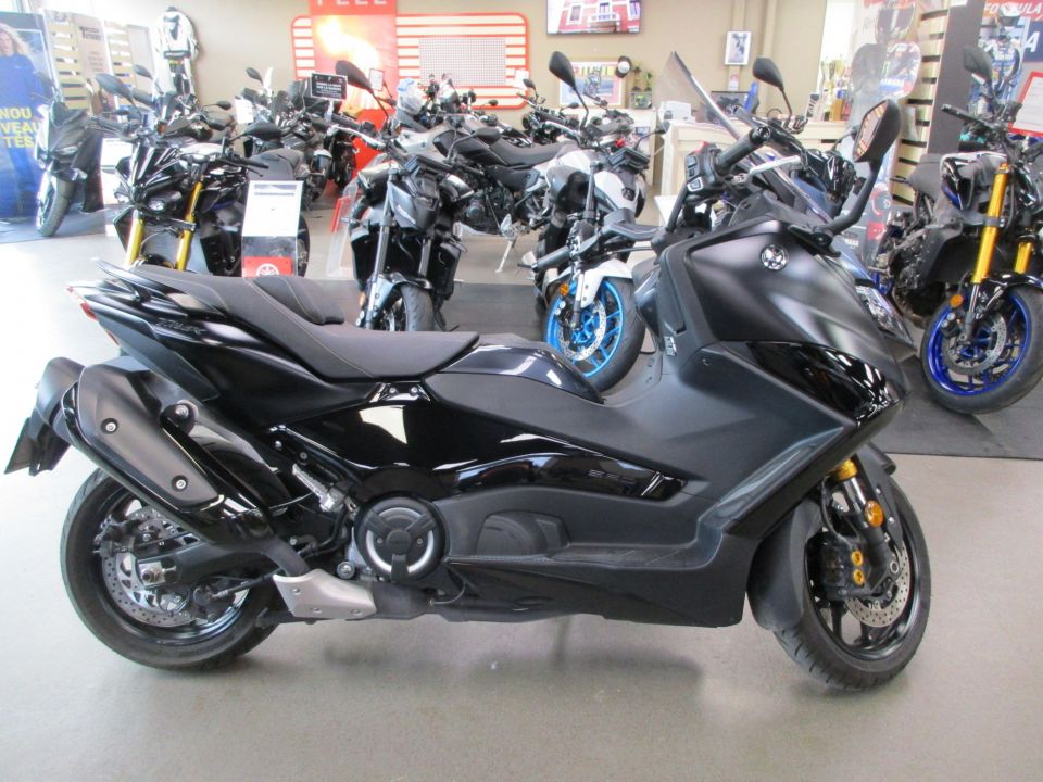 YAMAHA XP T-MAX 560 TECH MAX 4