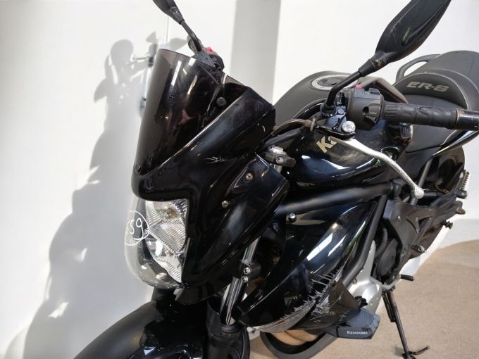 KAWASAKI ER-6 4