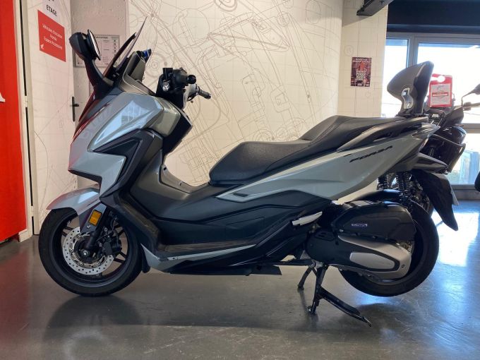 HONDA NSS FORZA 125 4