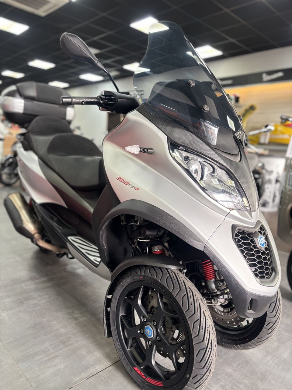 PIAGGIO MP3 500 HPE SPORT ADVANCED ABS ASR 4